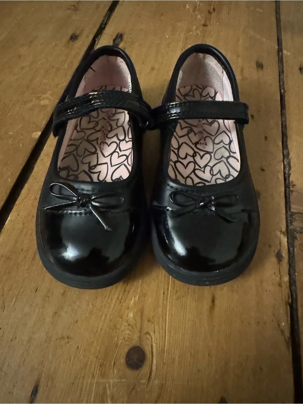 Carter's Black Patent Mary Jane Shoes with Bow size 8